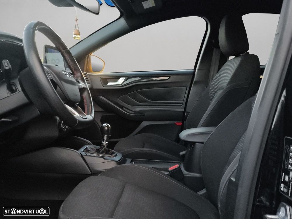 Ford Focus 1.0 EcoBoost MHEV ST-Line - 8