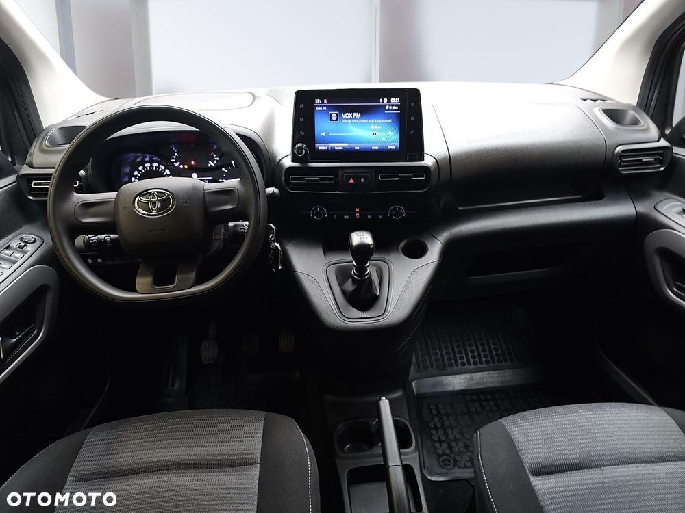 Toyota Proace City Verso Long 1.5 D-4D Business - 8