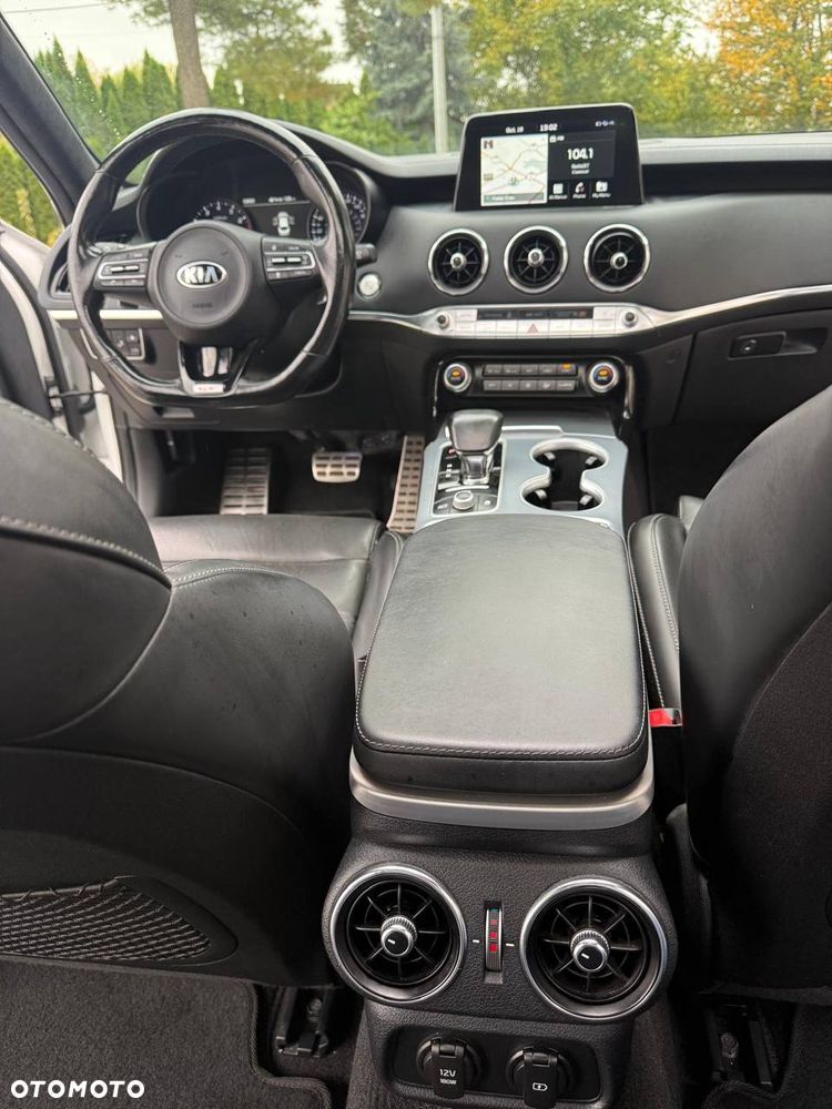 Kia Stinger 3.3 T-GDI V6 GT Prestige Line AWD - 24