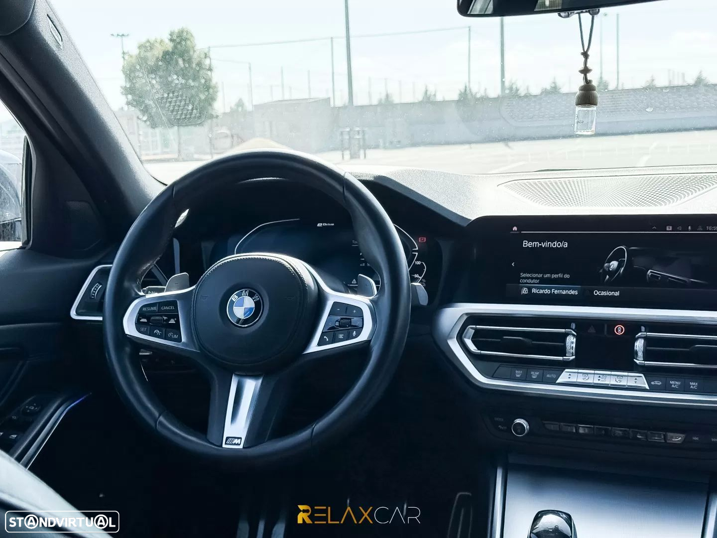 BMW 330 e Pack M Auto - 9