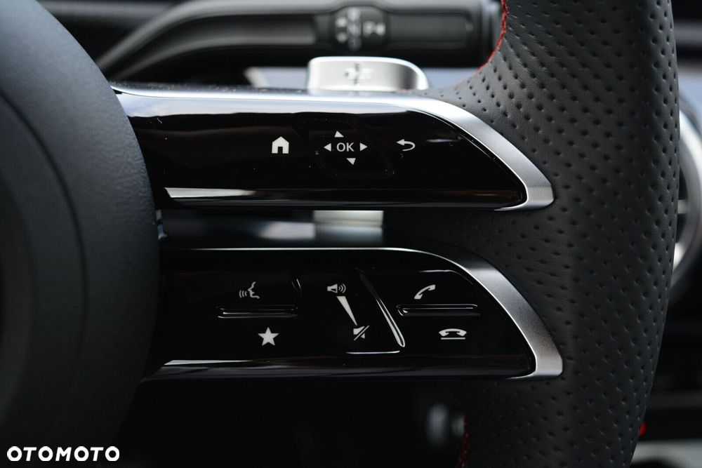 Mercedes-Benz Klasa A 200 AMG Line 7G-DCT - 17