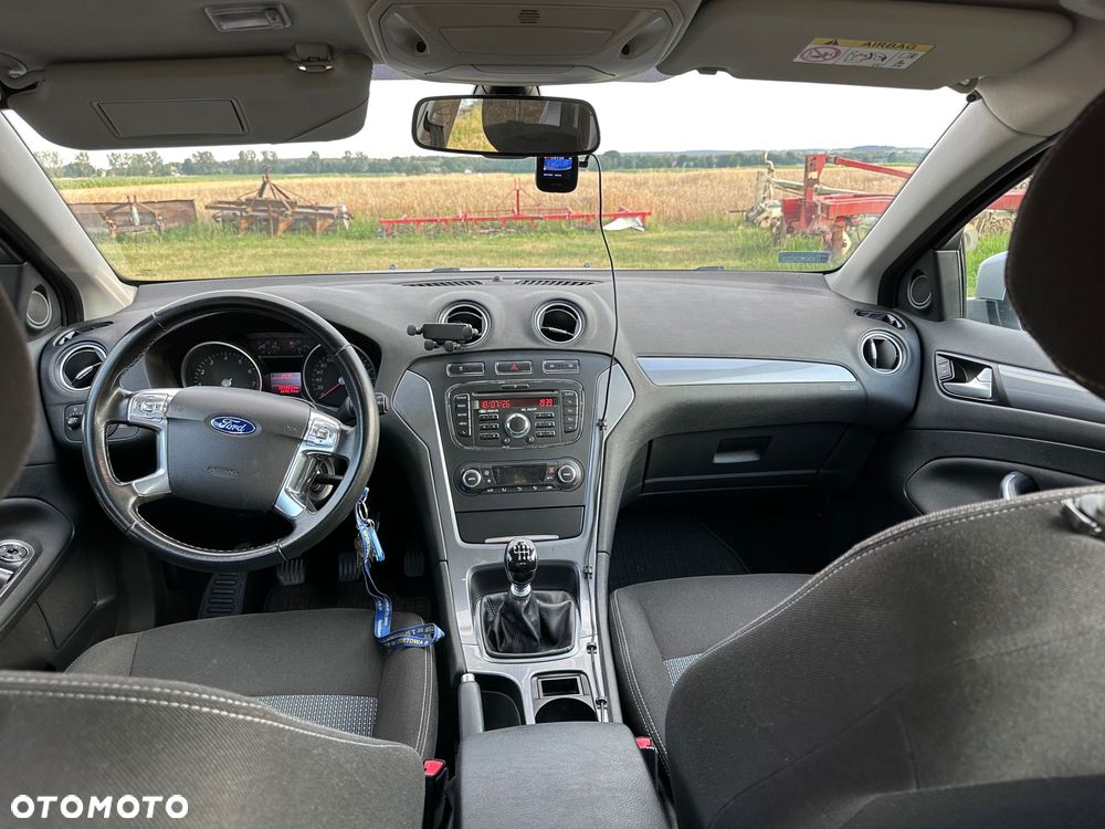 Ford Mondeo - 4