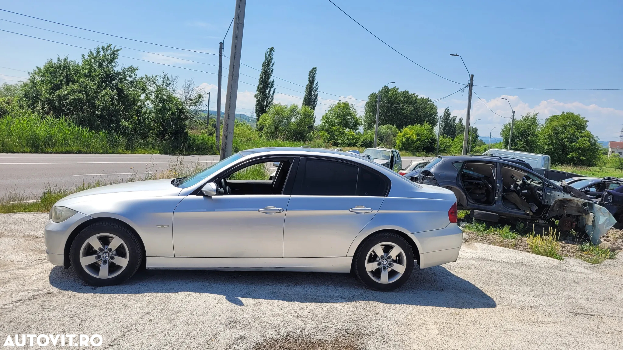 Dezmembrez BMW 320 diesel e90 163cp - 2