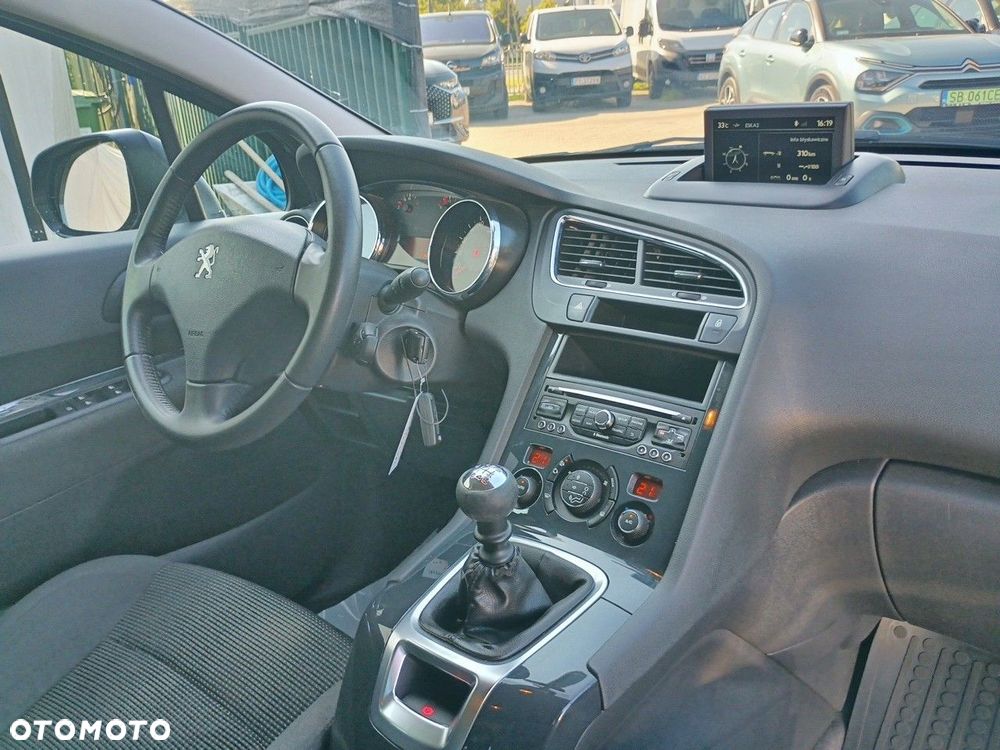 Peugeot 5008 1.6 BlueHDi Active 7os - 15