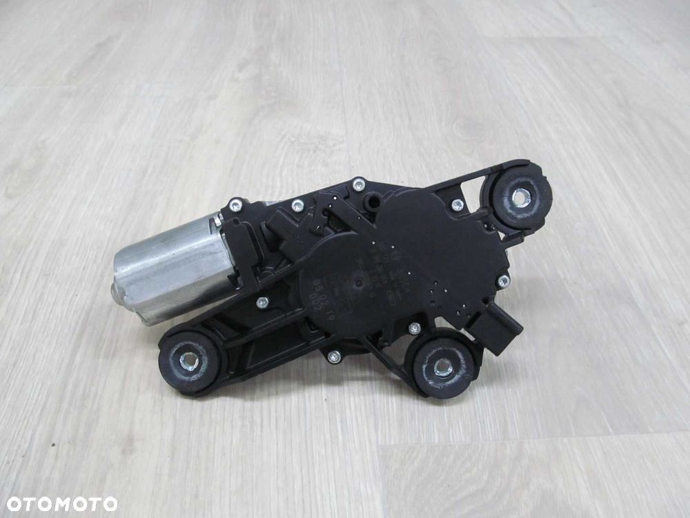 FORD C-MAX VOLVO V50 SILNICZEK WYCIERACZKI TYL 30699261 3M51-R17K441-AE - 3