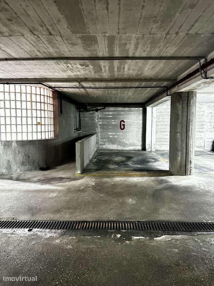 Garagem no Restelo junto ao Business Center - Grande imagem: 2/4