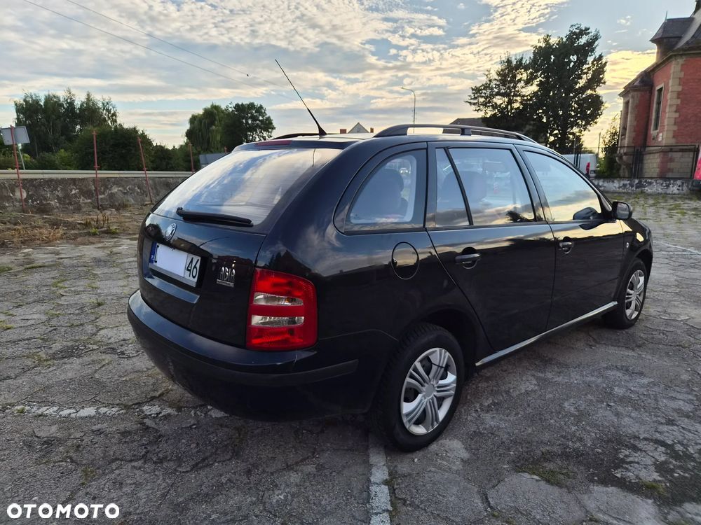Skoda Fabia 1.2 HTP Combi Comfort - 12