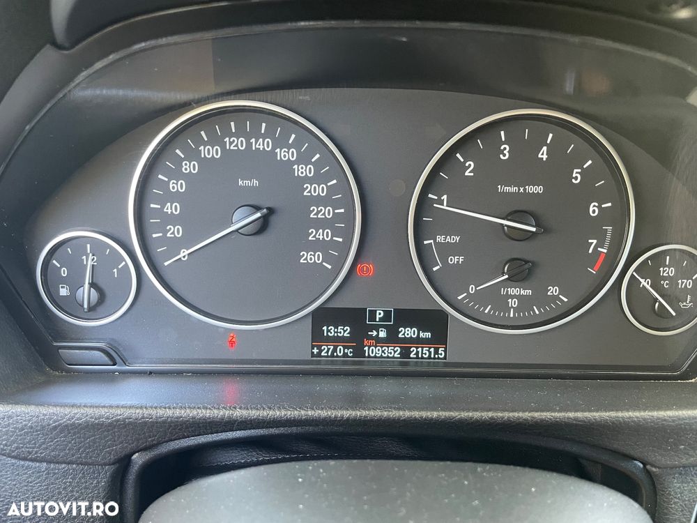 BMW Seria 3 320i xDrive Aut. - 11