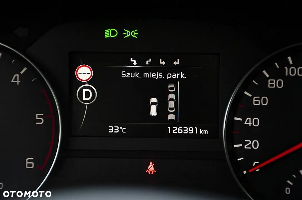 Kia Sportage 2,0 CRDI AWD Platinum - 40