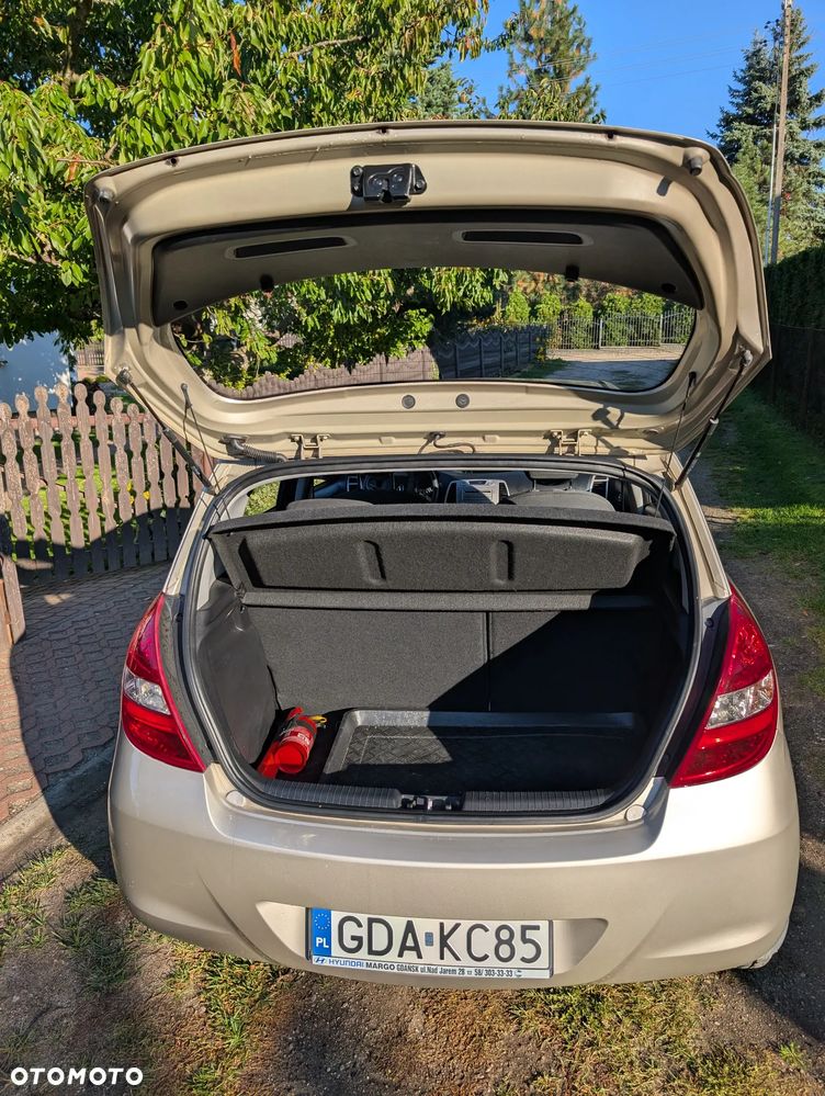 Hyundai i20 - 9