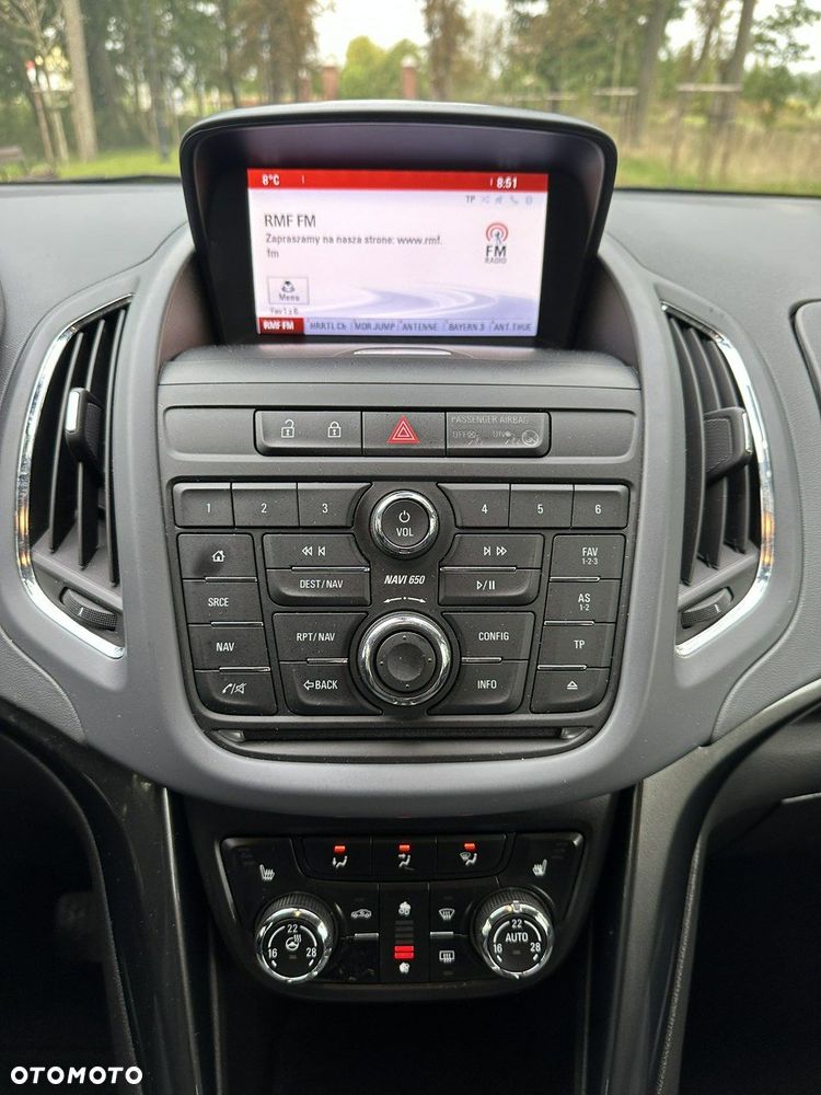 Opel Zafira - 35
