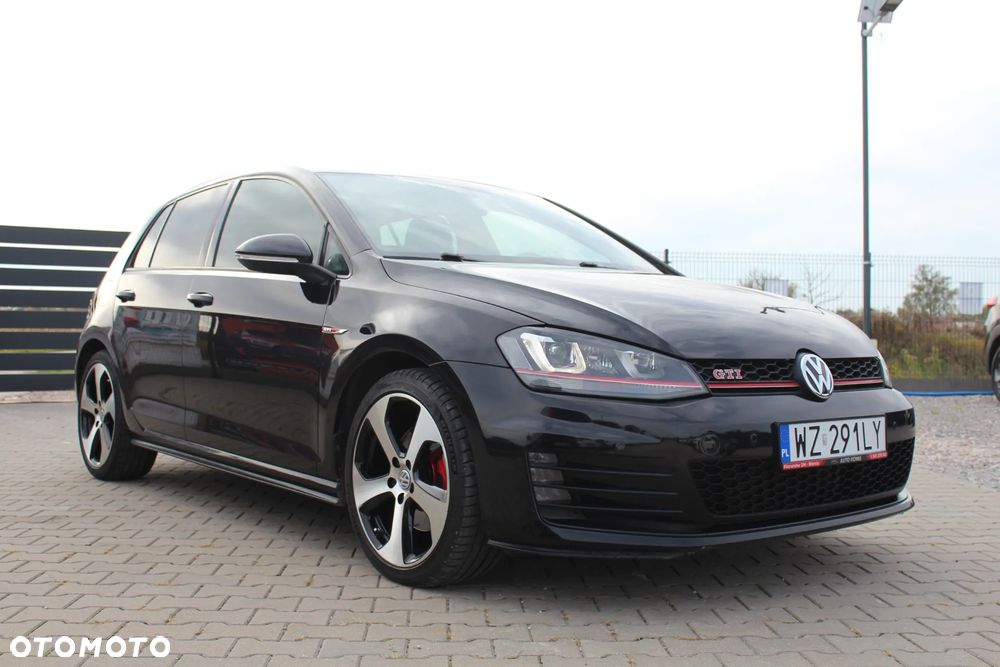 Volkswagen Golf GTI BlueMotion Technology DSG - 9