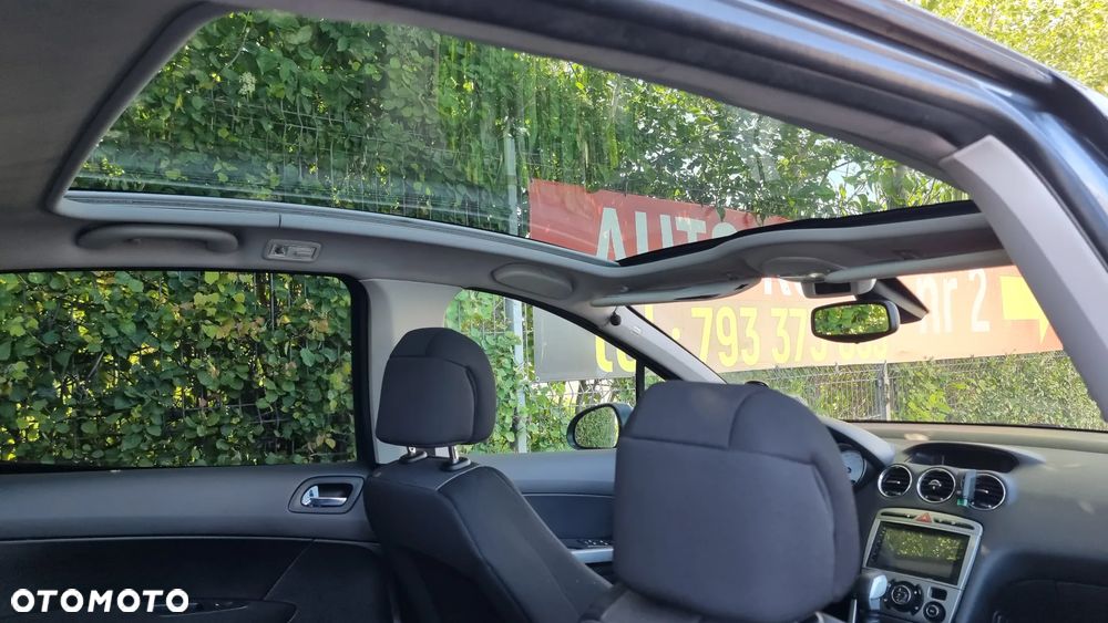 Peugeot 308 1.6 Premium Plus - 12