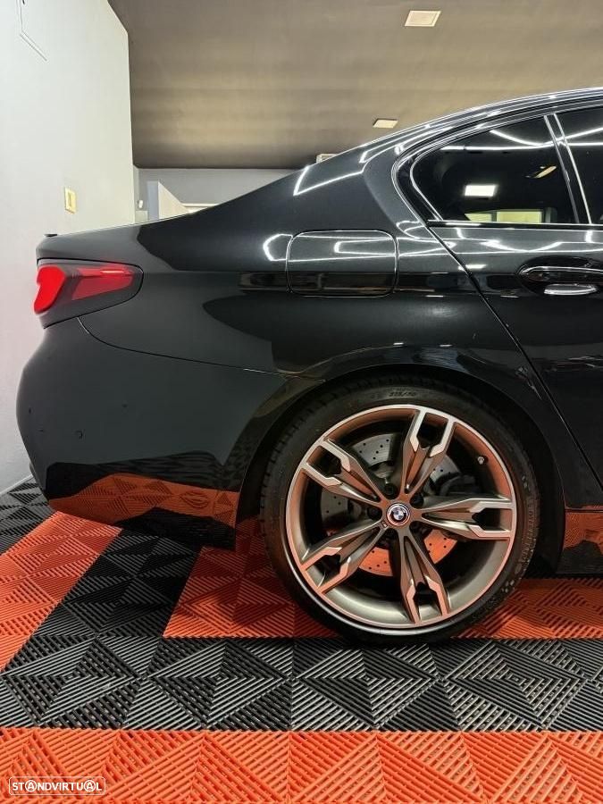 BMW M550d xDrive Auto - 33