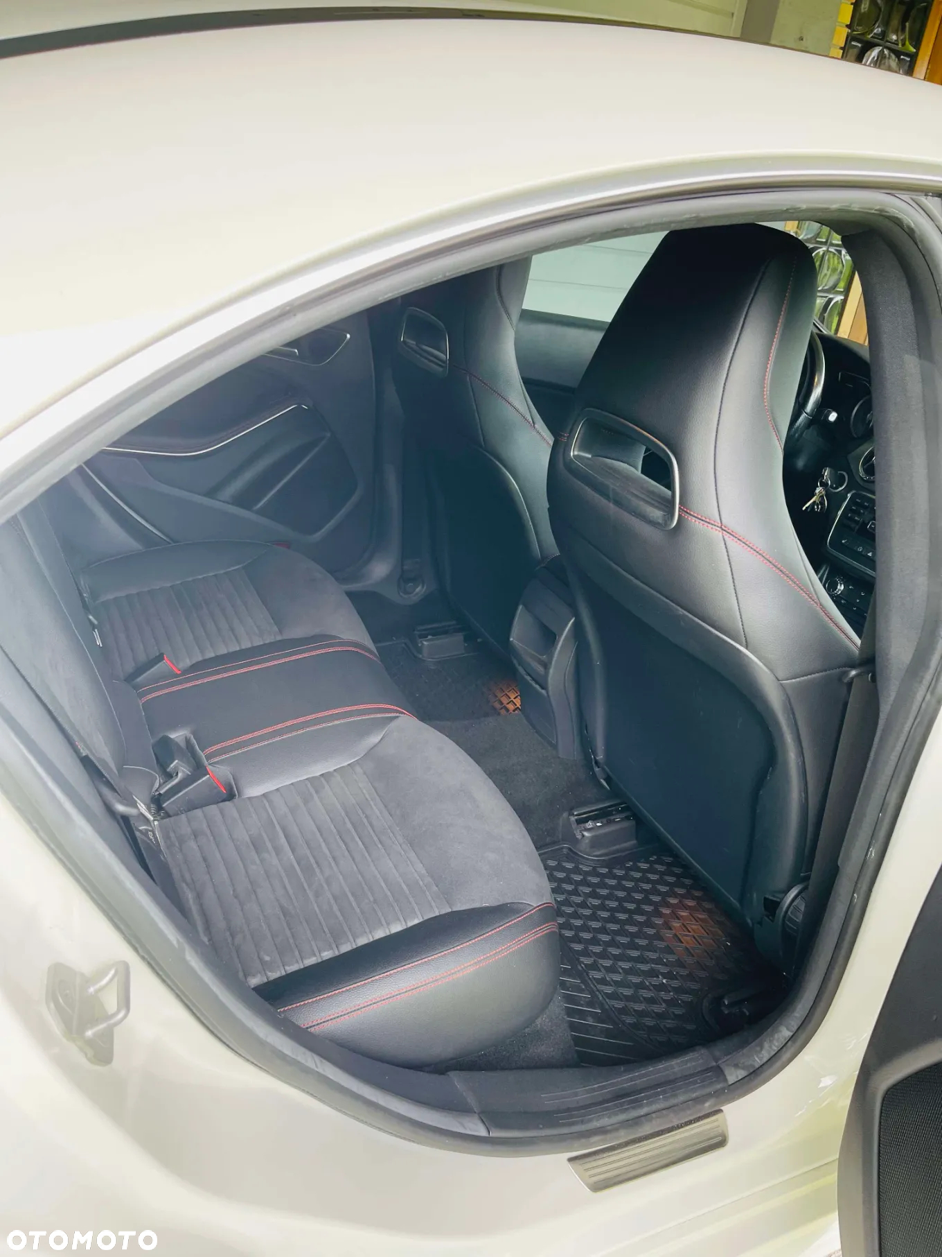 Mercedes-Benz CLA 180 7G-DCT AMG Line - 8