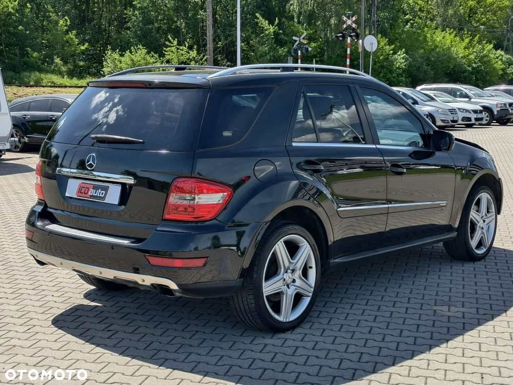Mercedes-Benz ML - 7