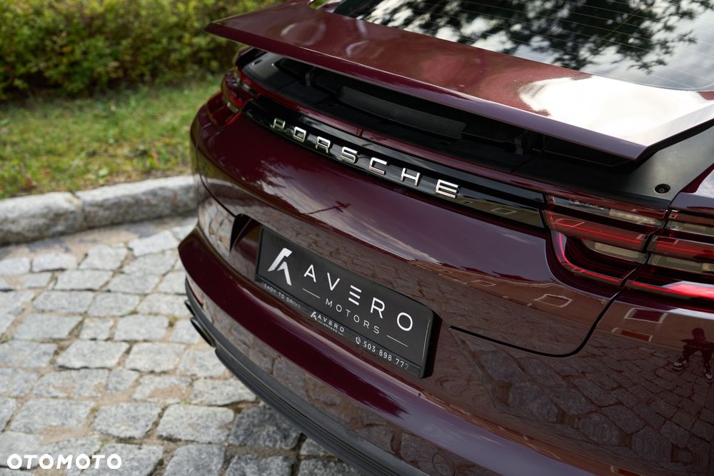 Porsche Panamera 4S - 9