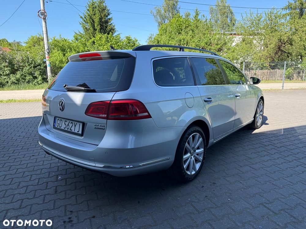 Volkswagen Passat 2.0 TDI Comfortline DSG - 2