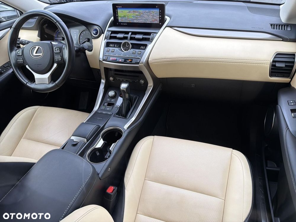 Lexus NX 300h Comfort AWD - 20