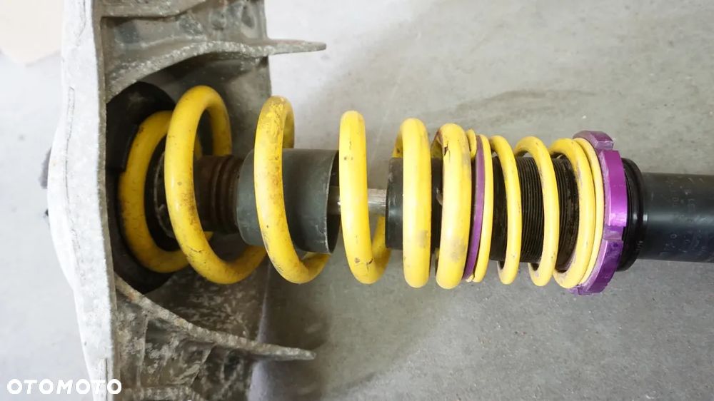 SWORZEŃ WAHACZA AUDI Q5 - 21