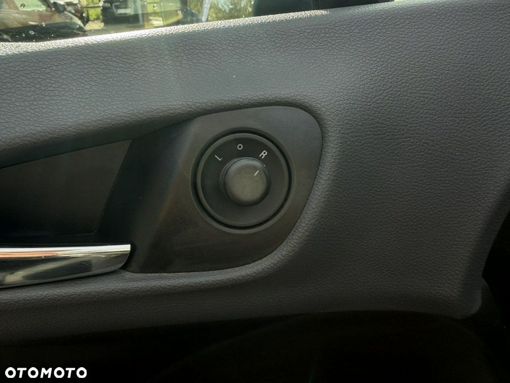 Opel Meriva 1.4 T Cosmo - 16