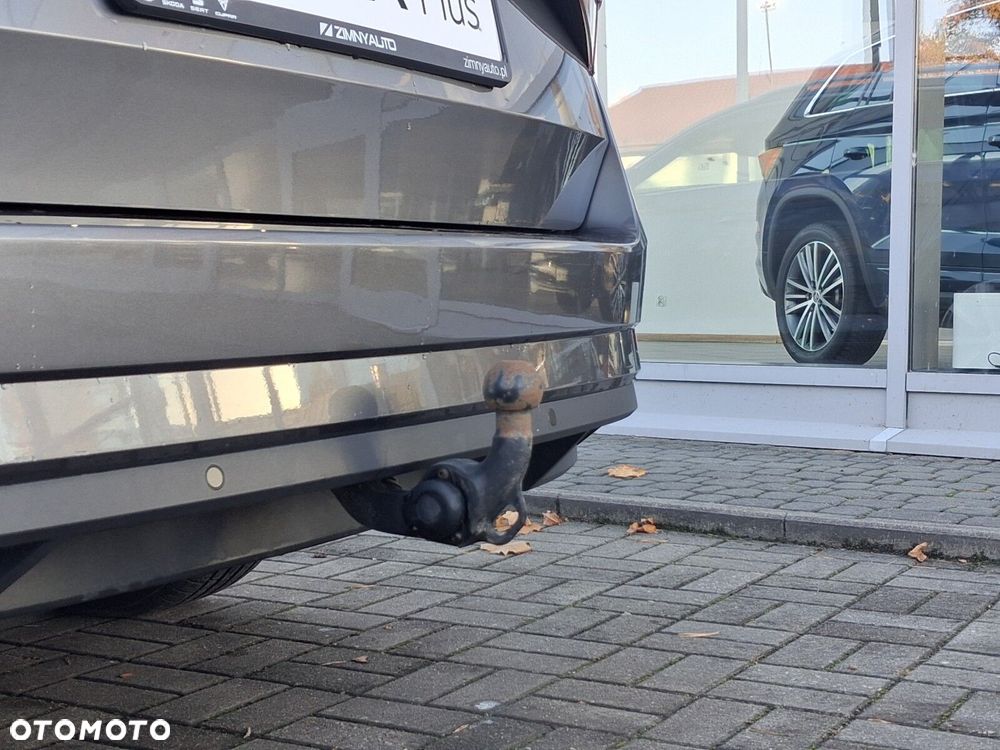 Skoda Superb 2.0 TSI Style DSG - 30