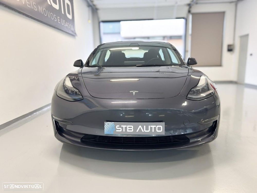 Tesla Model 3 - 2