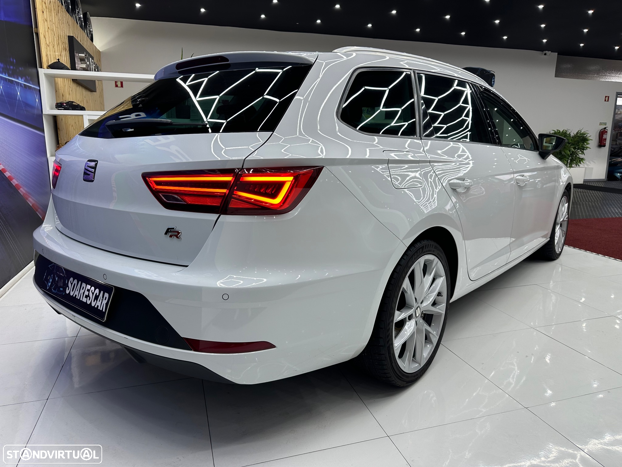 SEAT Leon ST 2.0 TDI FR - 6
