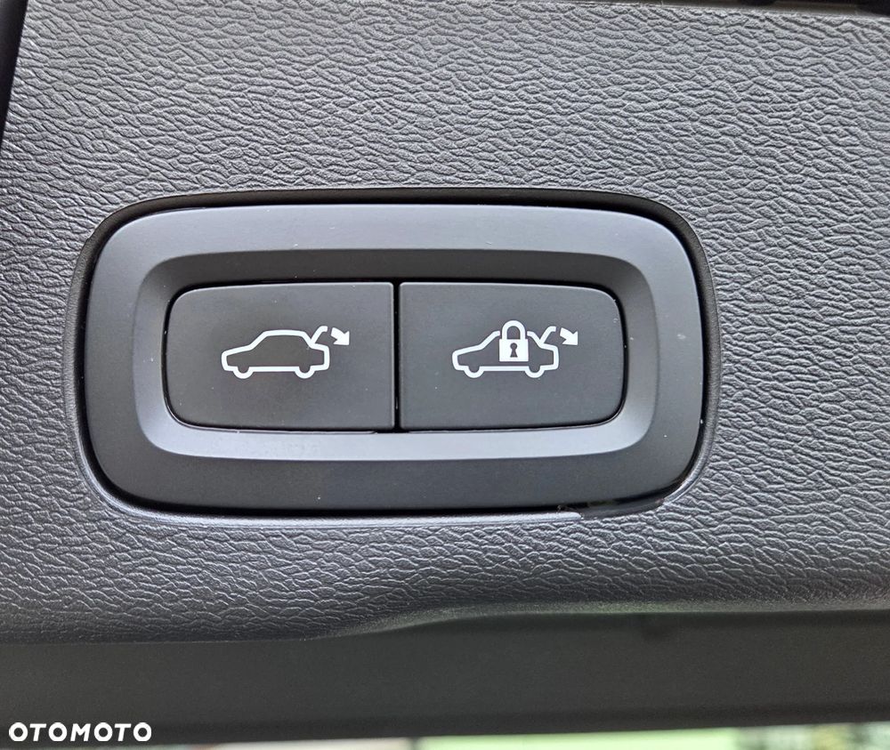 Volvo XC 60 B5 B Geartronic Inscription - 40