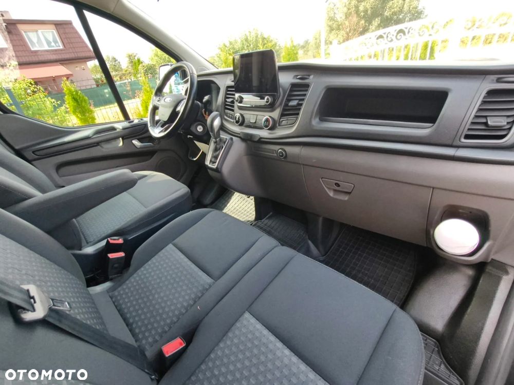 Ford Transit Custom - 13