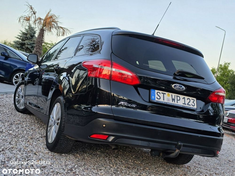 Ford Focus - 12