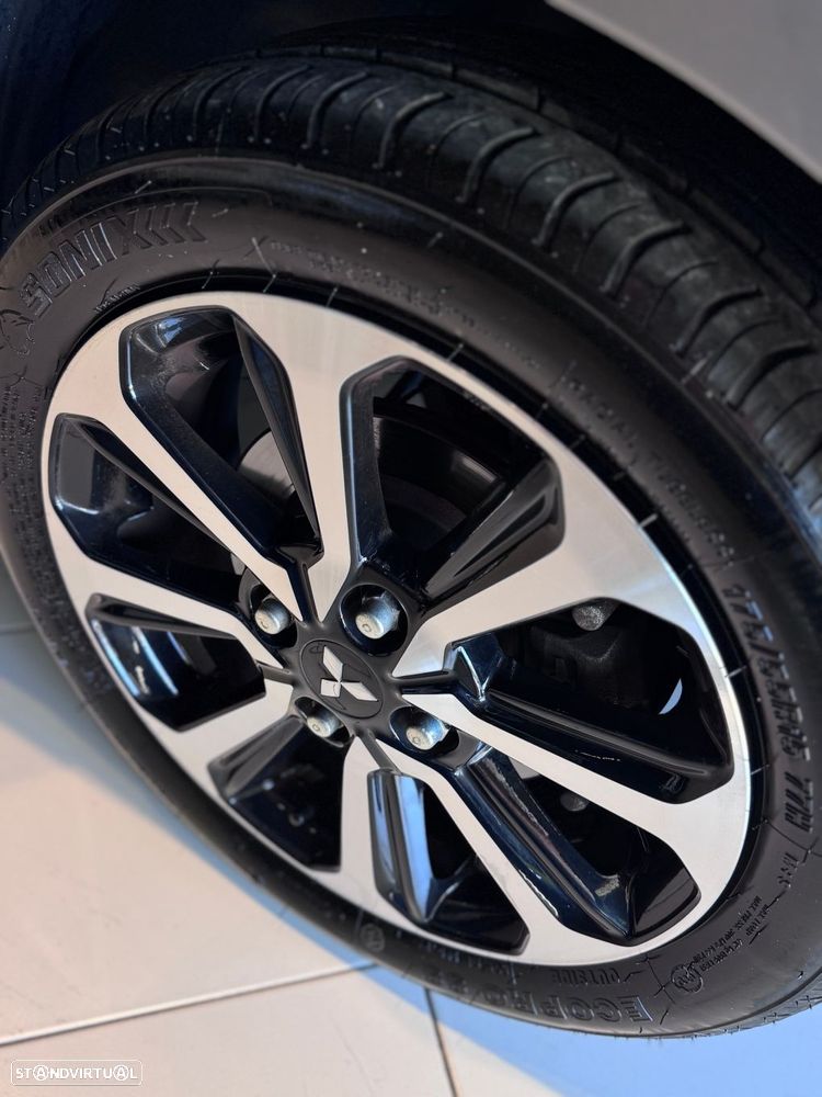 Mitsubishi Space Star 1.2 Intense - 6