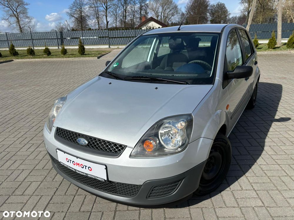 Ford Fiesta - 6