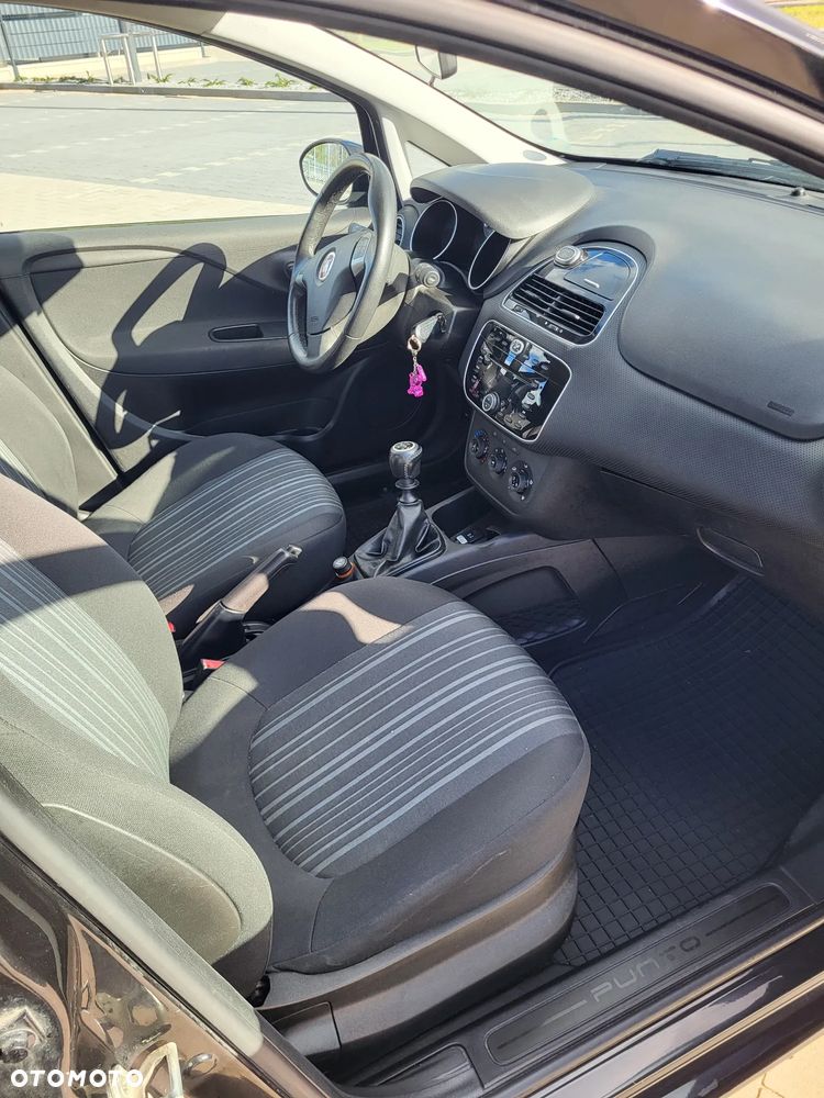 Fiat Punto - 8