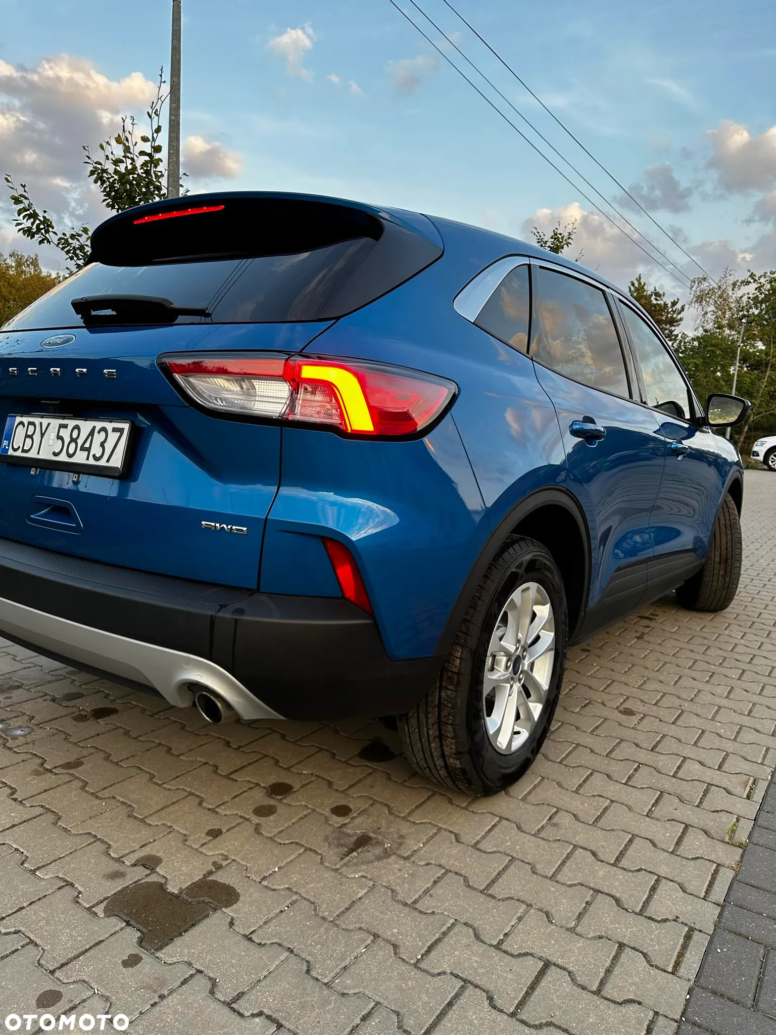 Ford Escape 1.5 EcoBoost AWD SE - 4