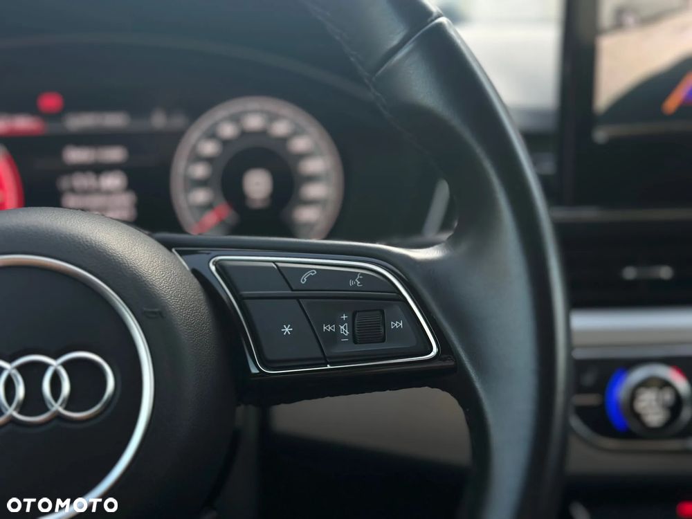 Audi A4 Limousine - 16