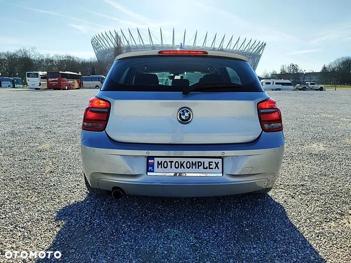 BMW Seria 1 116d DPF - 10