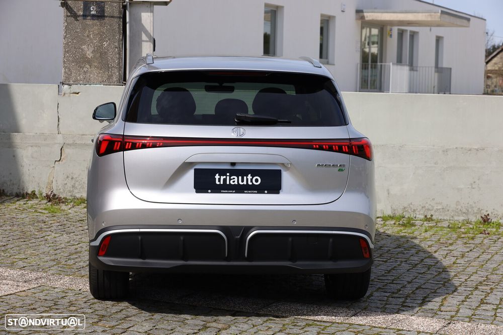 MG MGS6 EV 77 kWh Luxury - 4