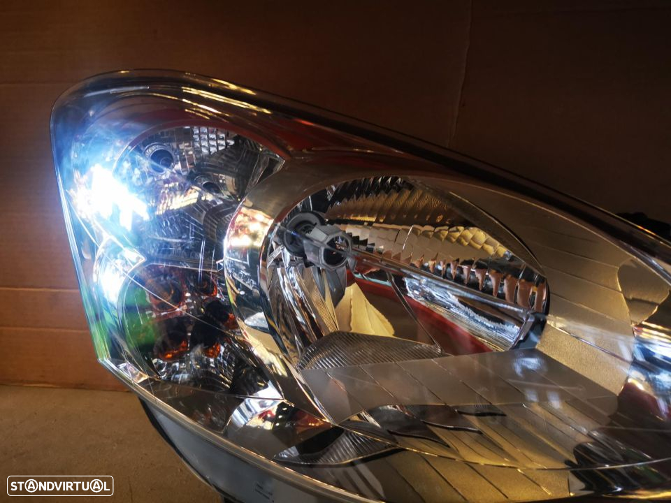 PEUGEOT PARTNER FAROL DIREITO - FF223 - 5