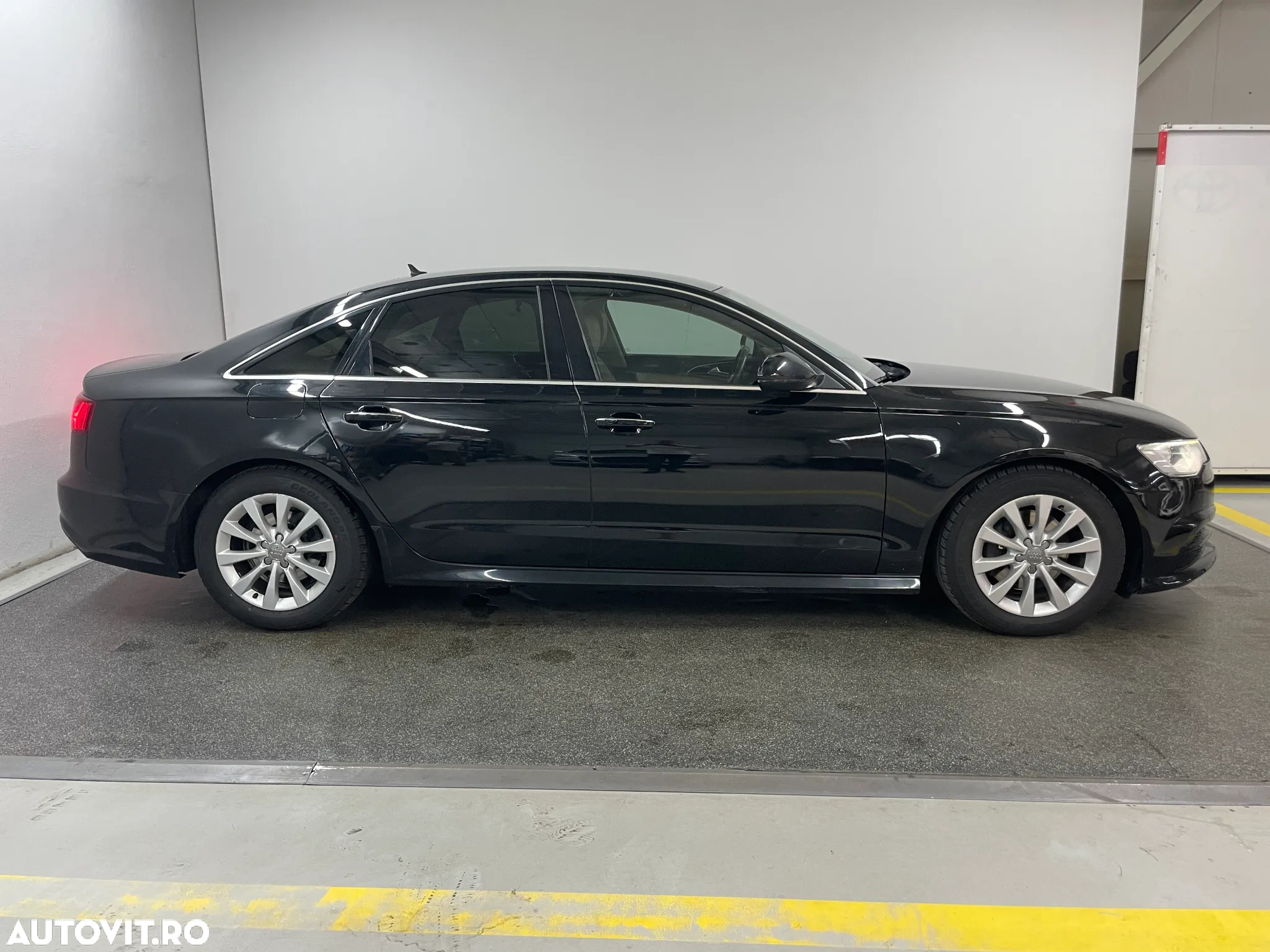 Audi A6 2.0 TDI Ultra S tronic - 8