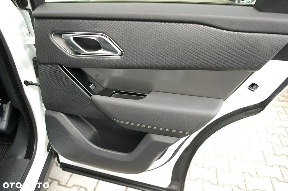 Land Rover Range Rover Velar - 33
