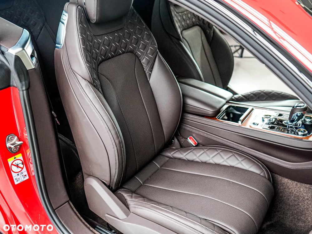 Bentley Continental GT Speed - 32