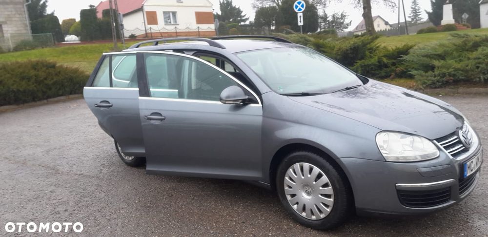 Volkswagen Golf - 11