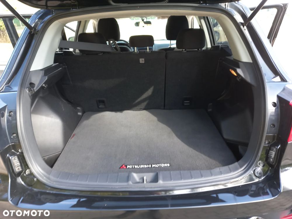 Mitsubishi Outlander 2.0 2WD CVT Active+ - 12