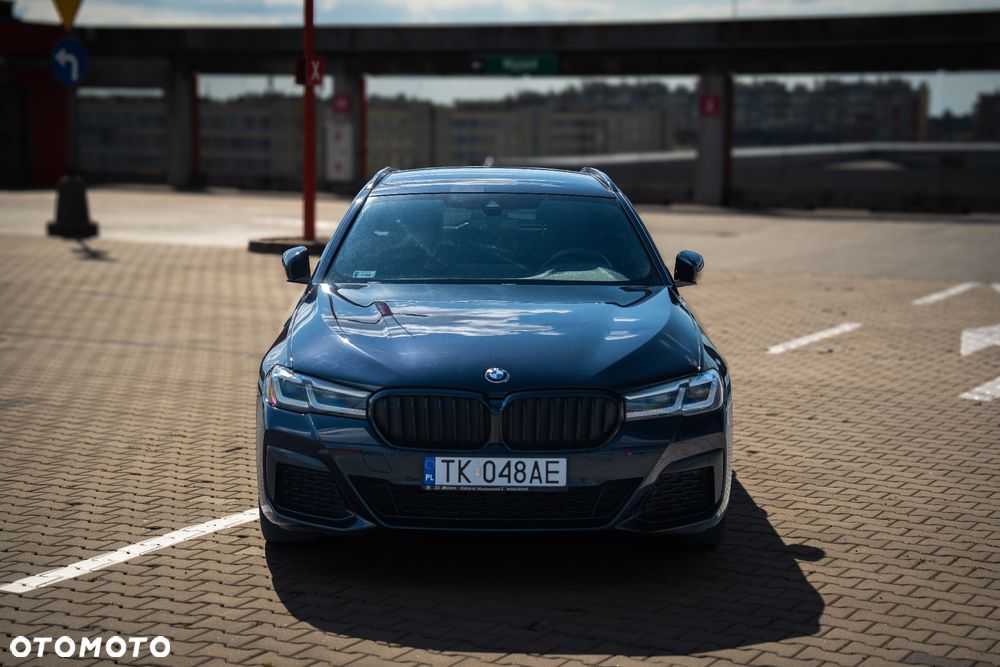 BMW Seria 5 520d xDrive mHEV M Sport sport - 8