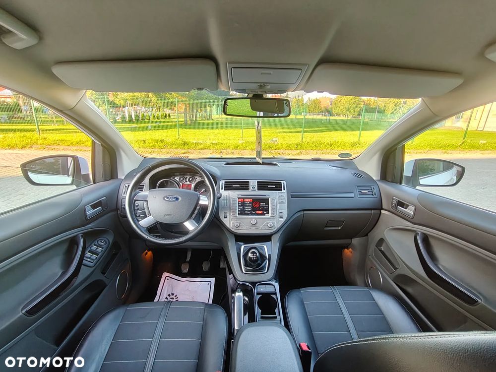 Ford Kuga - 15