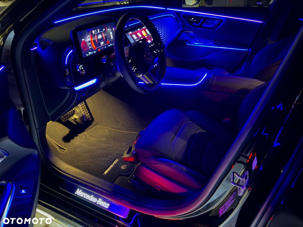 Mercedes-Benz Klasa E 220 d 4-Matic AMG - 12