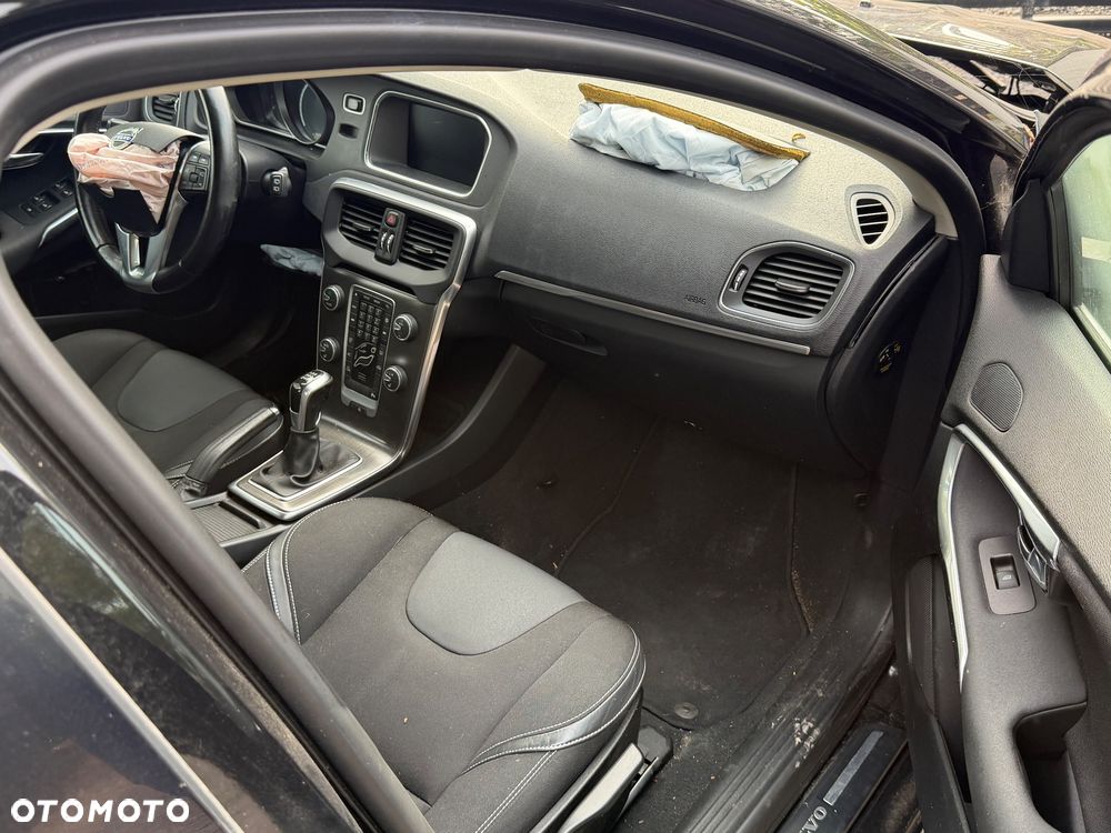 Volvo V40 - 10