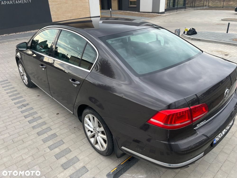Volkswagen Passat 2.0 TDI Comfortline DSG - 12