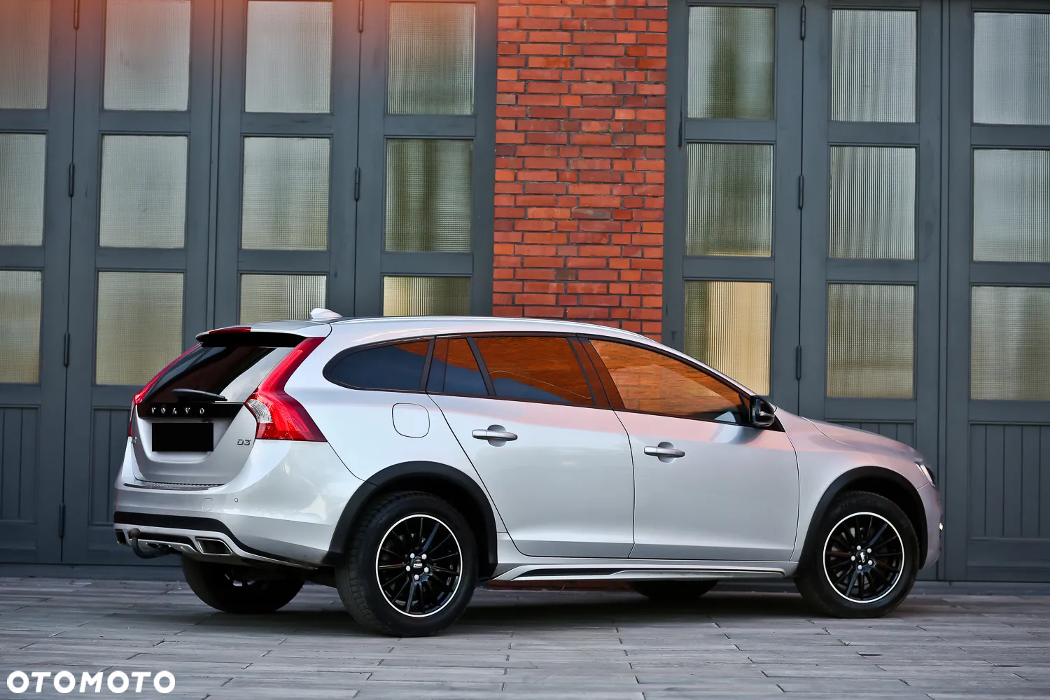 Volvo V60 Cross Country D3 Geartronic - 16